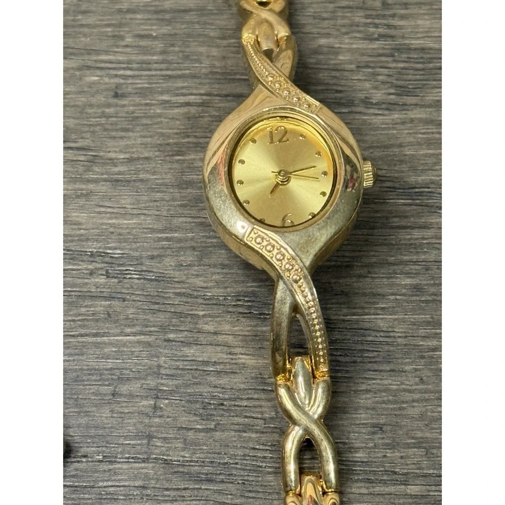 Vintage Womens Wristwatch Lot Of 7 For Parts/Repair Various Brands